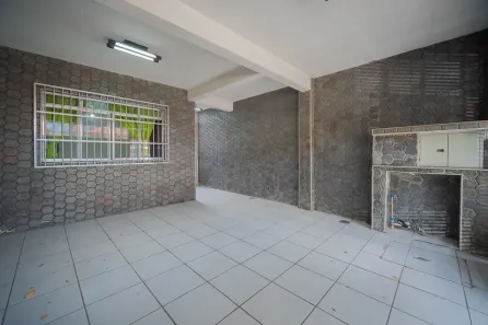 Casa com 5 Quartos à venda, 320m² no km 18, Osasco