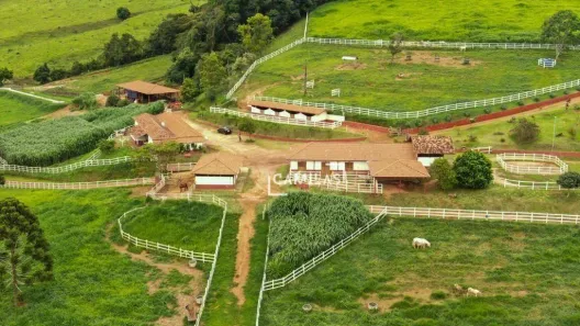 Fazenda/Sítio com 4 Quartos à venda, 1150m² no Morumbi, Paulínia