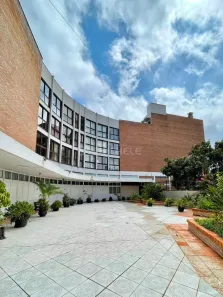 Apartamento com 2 Quartos para alugar, 50m² no Centro, Caxias do Sul