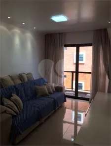 Apartamento com 3 Quartos à venda, 99m² no Jardim Las Palmas, Guarujá