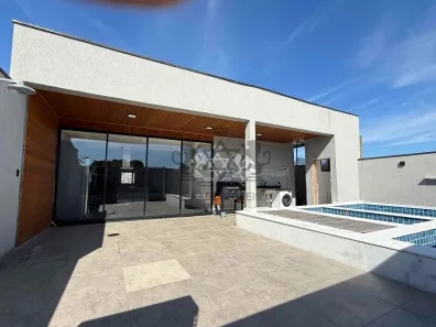 Sobrado com 3 Quartos à venda, 25m² no Jardim Rio Claro, Caraguatatuba