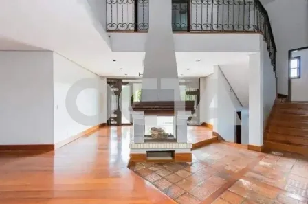 Casa com 4 Quartos para alugar, 430m² no Chácara das Pedras, Porto Alegre