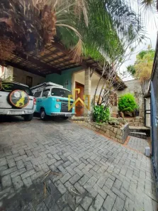 Casa com 3 Quartos à venda, 360m² no Copacabana, Belo Horizonte