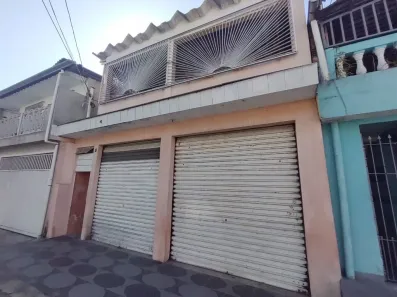 Casa com 4 Quartos à venda, 130m² no Vila Carmosina, São Paulo