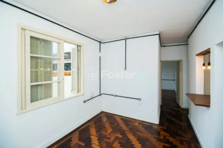 Apartamento com 2 Quartos à venda, 65m² no Mont Serrat, Porto Alegre