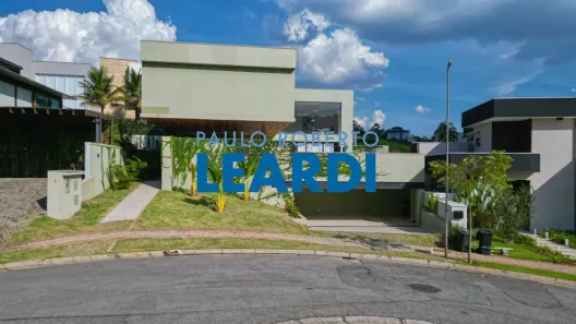 Casa de Condomínio com 4 Quartos para venda ou aluguel, 500m² no Cidade Tamboré, Santana de Parnaíba