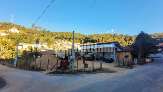 Lote/Terreno à venda, 962m² no Azambuja, Brusque