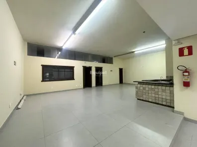 Ponto Comercial para alugar, 185m² no Santa Efigênia, Belo Horizonte