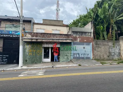 Casa com 2 Quartos para venda ou aluguel, 118m² no Vila Albertina, São Paulo