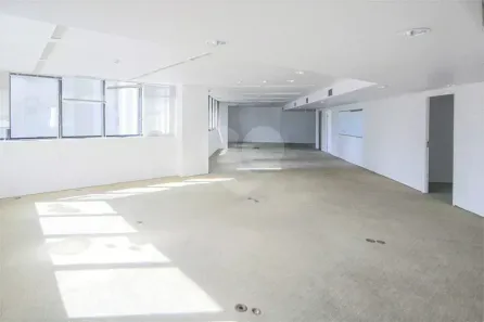 Sala Comercial para venda ou aluguel, 210m² no Cidade Monções, São Paulo
