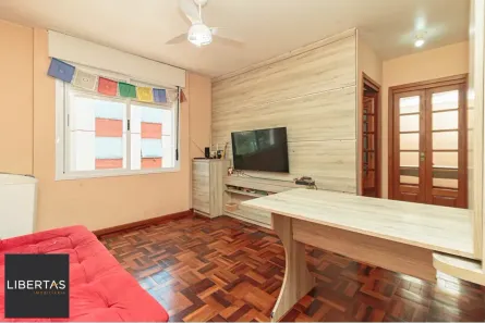 Apartamento com 2 Quartos à venda, 48m² no Passo da Areia, Porto Alegre
