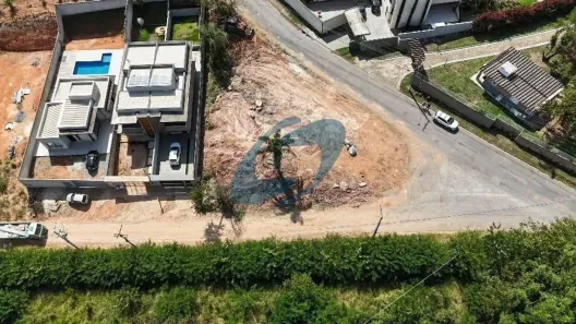 Lote/Terreno à venda, 701m² no Cidade Satélite, Atibaia
