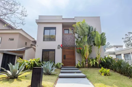 Casa de Condomínio com 4 Quartos à venda, 430m² no Tamboré, Barueri