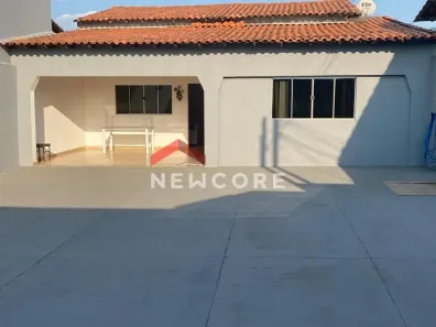 Casa com 3 Quartos à venda, 120m² no Cidade Jardim, Uberlândia