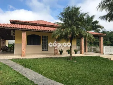 Fazenda/Sítio com 2 Quartos à venda, 300m² no Freguesia da Escada, Guararema