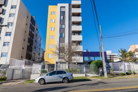 Apartamento com 3 Quartos à venda, 121m² no Cabral, Curitiba