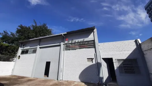 Prédio Comercial para alugar, 242m² no Rio Branco, Novo Hamburgo
