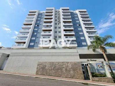 Apartamento com 2 Quartos para alugar, 96m² no Barreiros, São José