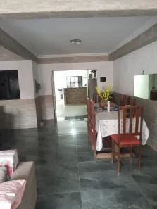 Sobrado com 5 Quartos à venda, 200m² no Riacho Fundo I, Brasília
