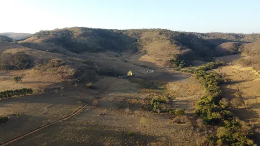 Fazenda/Sítio com 1 Quarto à venda, 400000m² no , Paraopeba