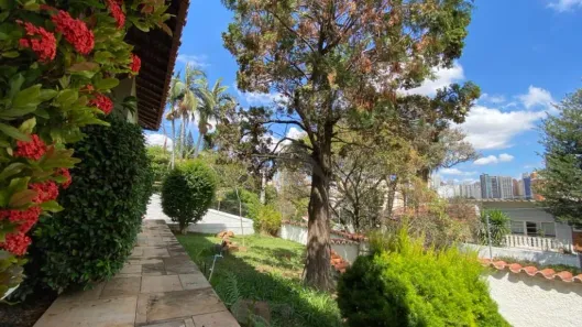 Imóvel Comercial com 8 Quartos à venda, 299m² no Nova Campinas, Campinas