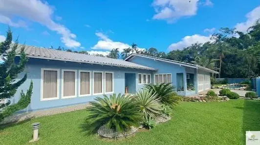 Casa com 4 Quartos à venda, 390m² no Pirabeiraba (Pirabeiraba), Joinville