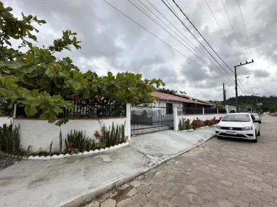 Casa com 3 Quartos para alugar, 70m² no Itajuba, Barra Velha