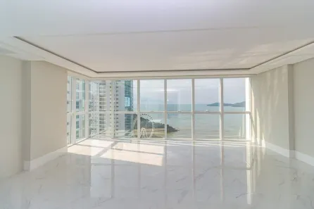 Apartamento com 4 Quartos à venda, 151m² no Pioneiros, Balneário Camboriú