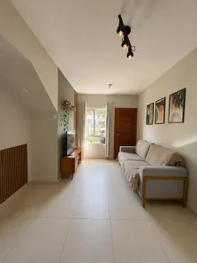 Casa com 2 Quartos à venda, 105m² no Morada de Laranjeiras, Serra