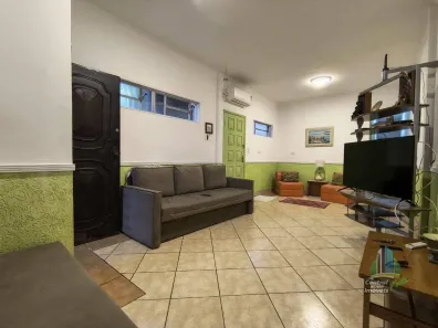 Casa com 2 Quartos à venda, 130m² no Guilhermina, Praia Grande