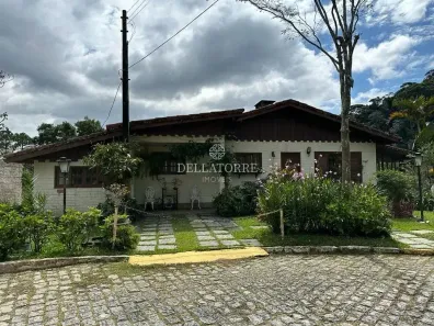 Casa de Condomínio com 3 Quartos à venda, 132m² no Carlos Guinle, Teresópolis