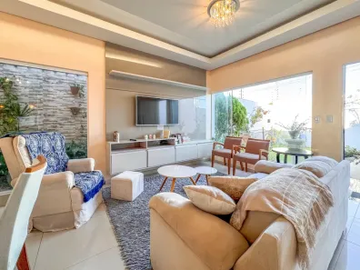Casa com 3 Quartos à venda, 147m² no Parque Piauí, Teresina