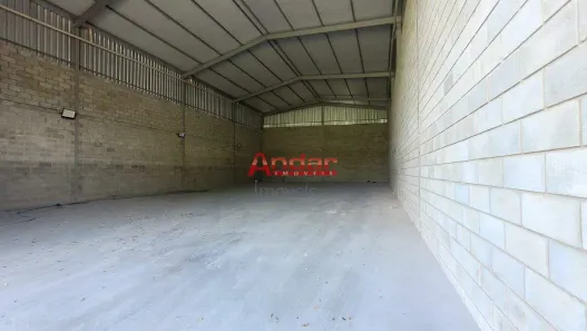 Galpão/Depósito/Armazém para alugar, 410m² no Três Barras, Contagem