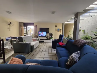 Casa com 3 Quartos à venda, 142m² no Lagoa Seca, Natal