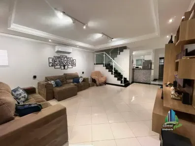 Sobrado com 3 Quartos à venda, 121m² no Maracanã, Praia Grande
