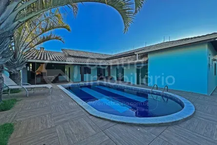Casa com 3 Quartos à venda, 155m² no Jardim Tres Marias, Peruíbe