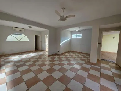 Casa com 3 Quartos para alugar, 192m² no Cidade Alta, Piracicaba