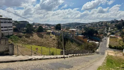Lote/Terreno à venda, 3002m² no Palmeiras, Belo Horizonte