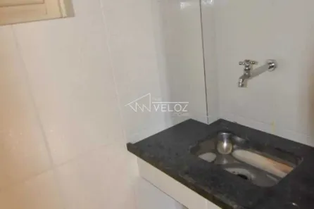 Kitnet à venda, 20m² no Centro, Rio de Janeiro