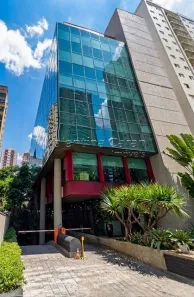 Prédio Comercial para alugar, 2200m² no Vila Olímpia, São Paulo