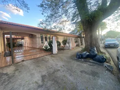 Casa com 3 Quartos à venda, 169m² no Zona 04, Maringá