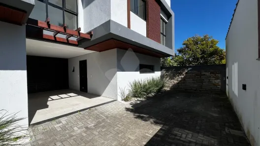 Sobrado com 3 Quartos à venda, 103m² no Centro, Garopaba