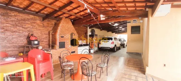 Casa com 3 Quartos à venda, 200m² no São Joaquim, Contagem