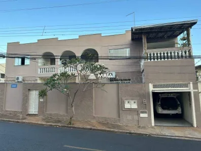 Casa com 3 Quartos para alugar, 207m² no Irmãos Soares, Uberaba