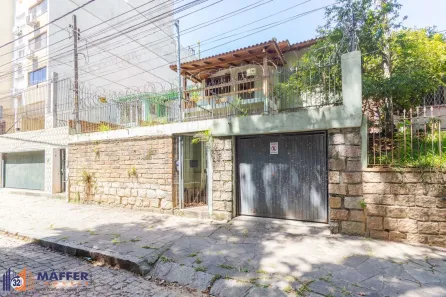 Casa com 3 Quartos à venda, 380m² no Jardim São Pedro, Porto Alegre