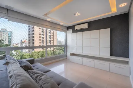 Apartamento com 3 Quartos para alugar, 112m² no Petrópolis, Porto Alegre