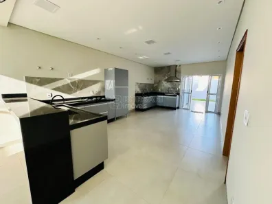 Casa de Condomínio com 3 Quartos à venda, 131m² no Parque Laranjeiras, Araraquara