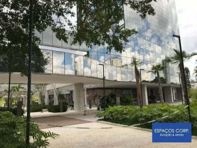 Sala Comercial para alugar, 888m² no Várzea de Baixo, São Paulo