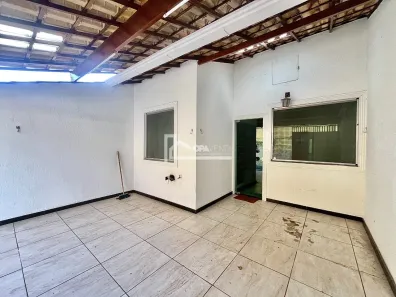 Casa com 2 Quartos à venda, 77m² no Santa Mônica, Belo Horizonte