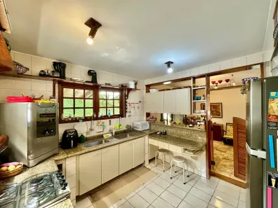 Casa de Condomínio com 3 Quartos à venda, 195m² no São Paulo II, Cotia